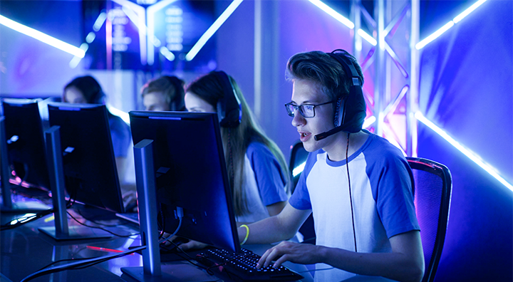 人力资源公司伟德国际1946国际专注文娱及消费品领域的顾问指出如今二次元经济已不是小众经济